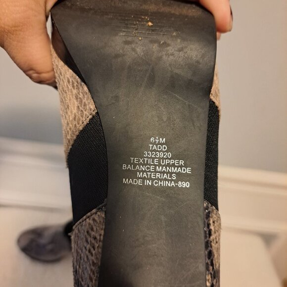 Coach And Four Shoes Tadd 8.5M Faux Snake Zipper Platforms 3.5" Heel Bootie - Picture 10 of 13